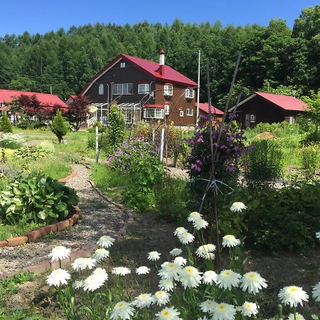 Hotel Natsumi No Sato Biei Exterior foto